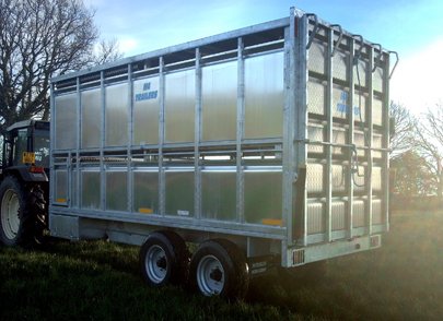 4 cattle trailer