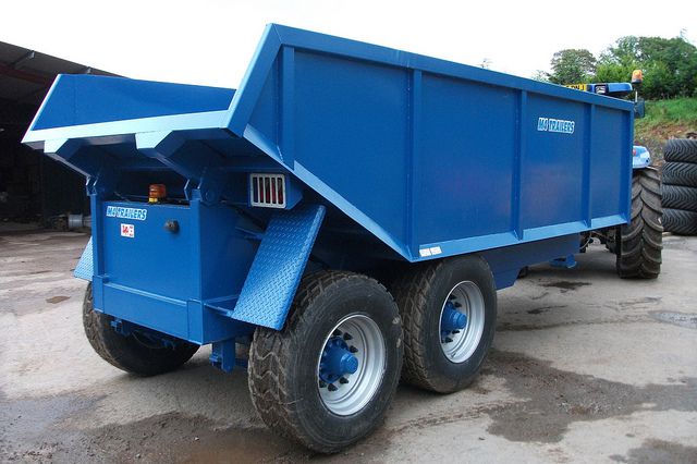 5 grain silage trailer