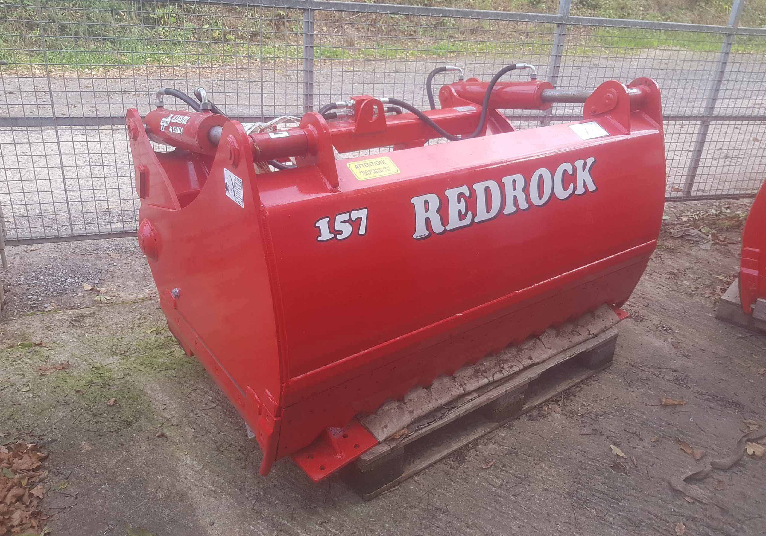 Ford tractor mechanical repair and servicing by Stuart Hext Engineering